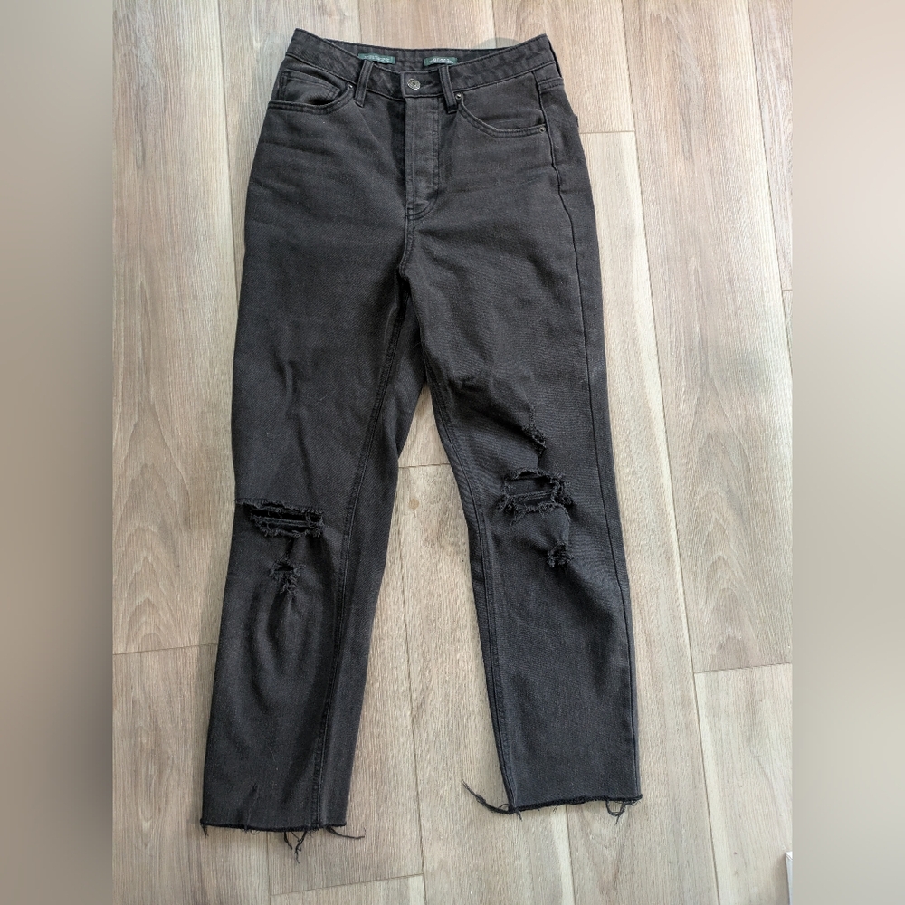 Women's Black Jeans-size 4